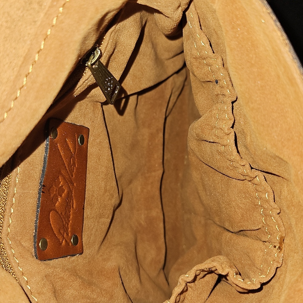 Patricia Nash Granada Warm Brown Tooled Leather Floral Embossed Crossbody Bag - Picture 11 of 11